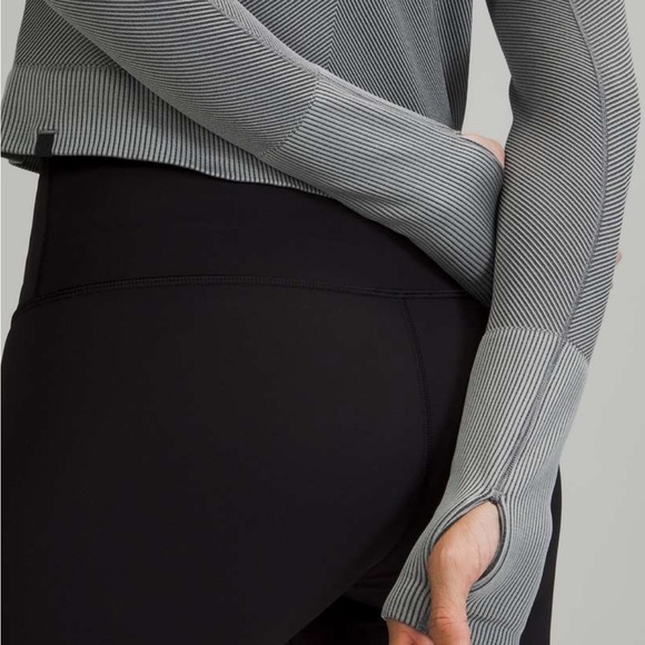 Lululemon Restless Cropped Half Zip - Picture 3 of 9